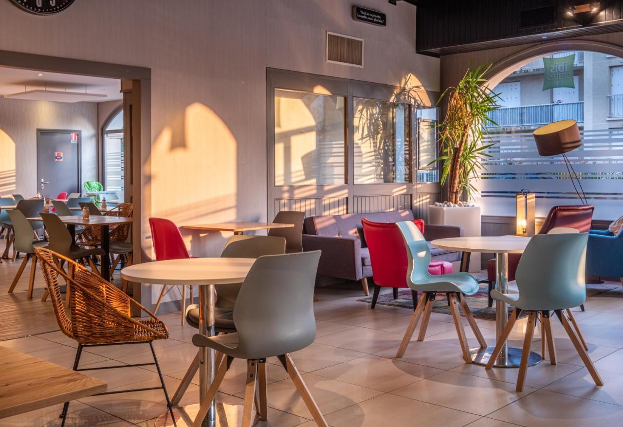 Готель Ibis Styles Blois Centre Gare Екстер'єр фото
