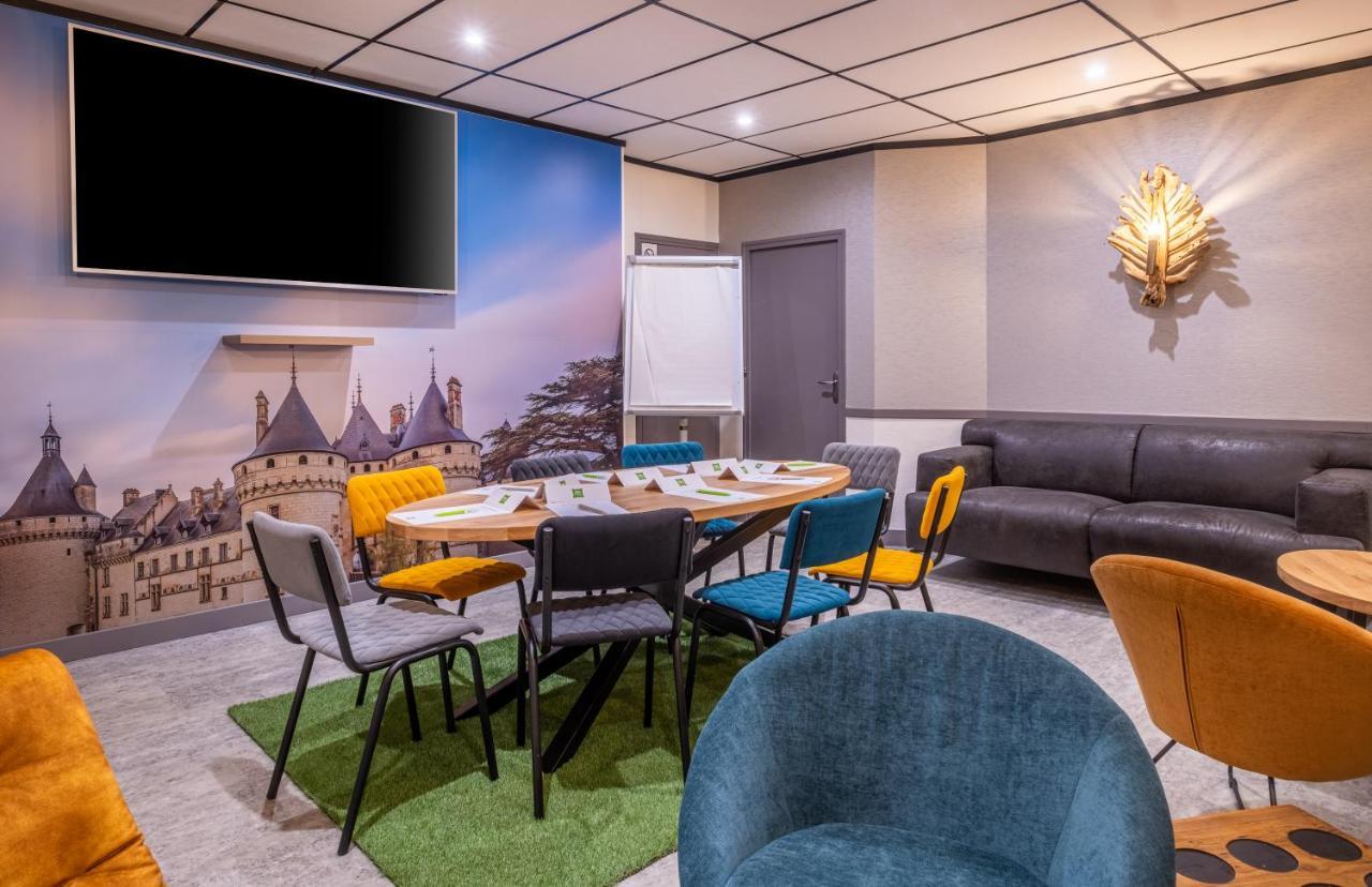Готель Ibis Styles Blois Centre Gare Екстер'єр фото