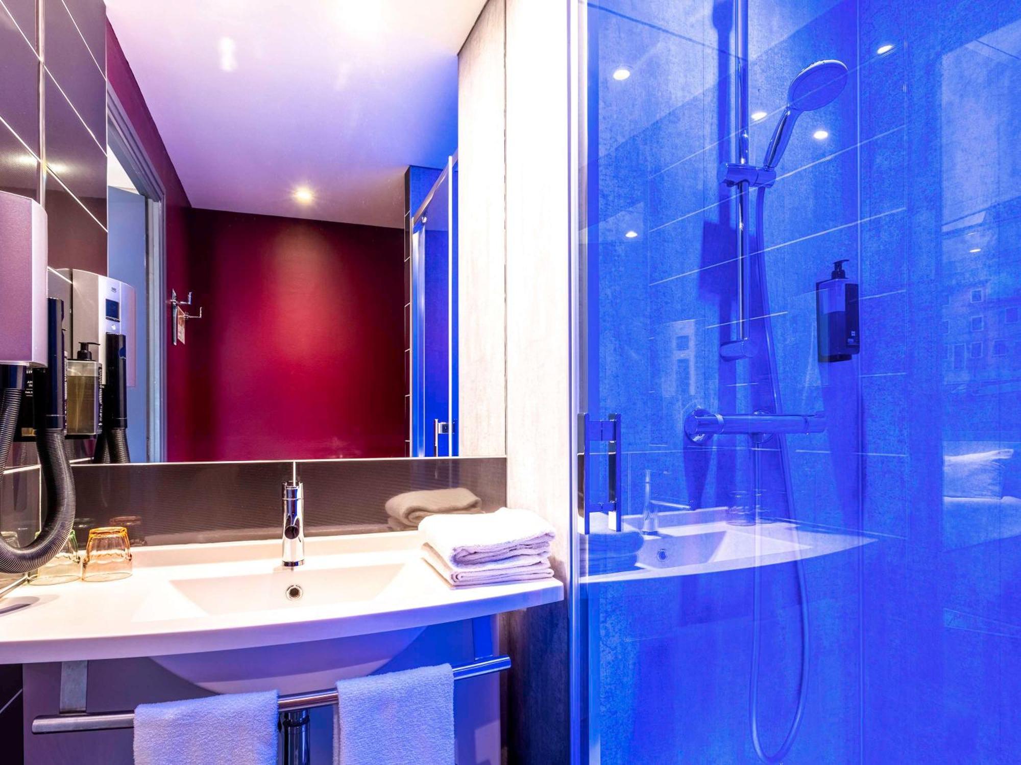 Готель Ibis Styles Blois Centre Gare Екстер'єр фото