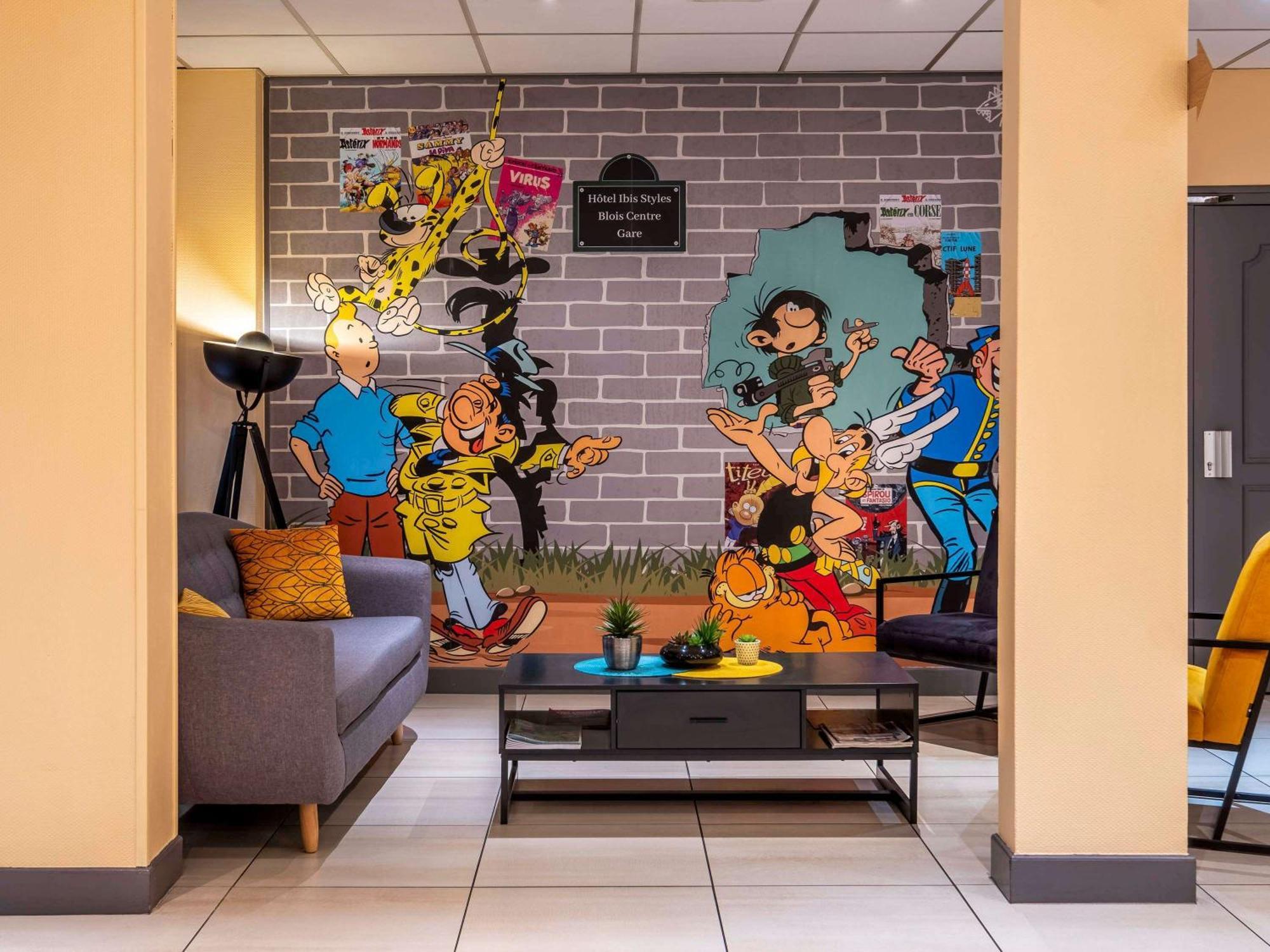 Готель Ibis Styles Blois Centre Gare Екстер'єр фото