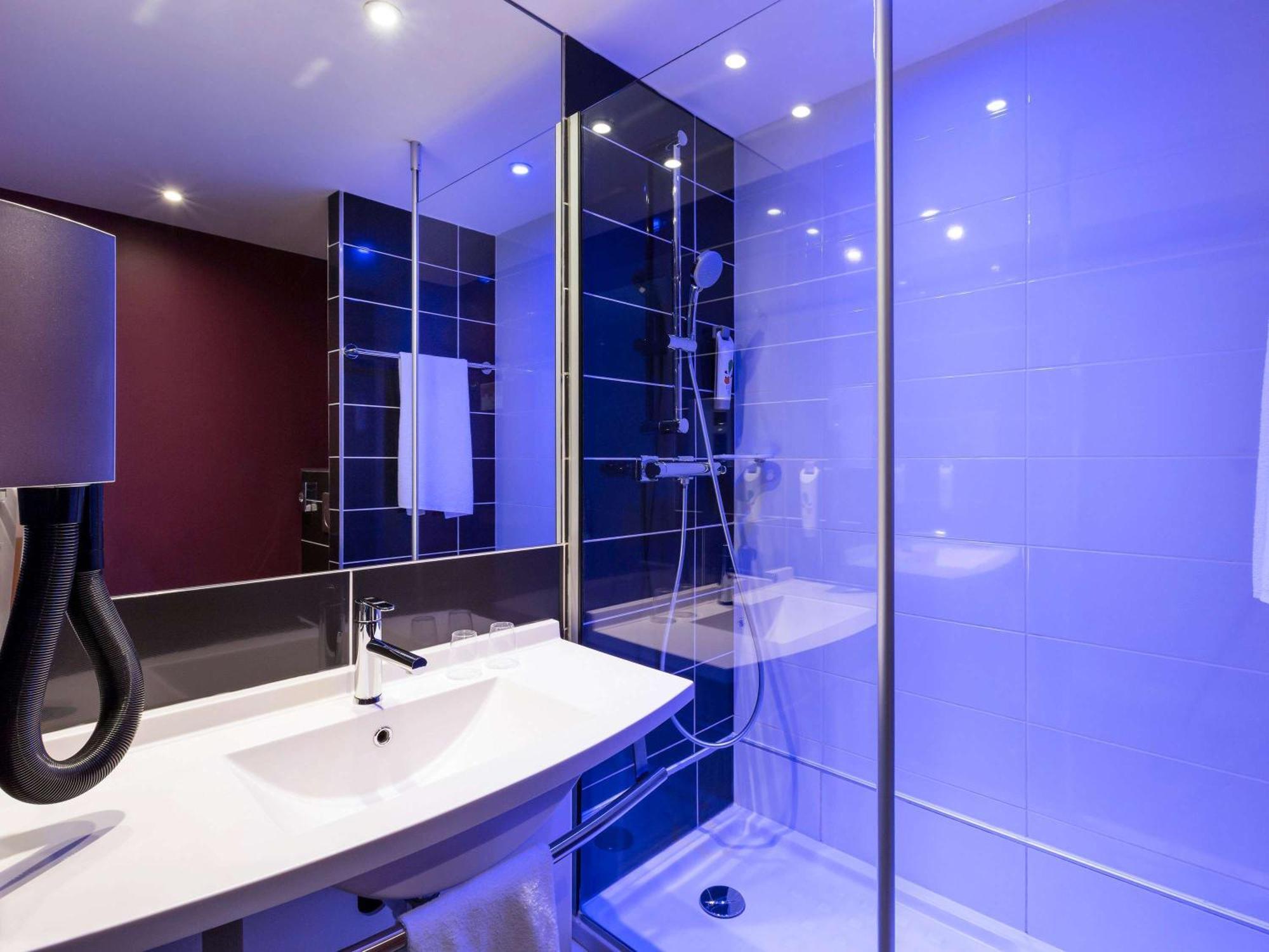 Готель Ibis Styles Blois Centre Gare Екстер'єр фото