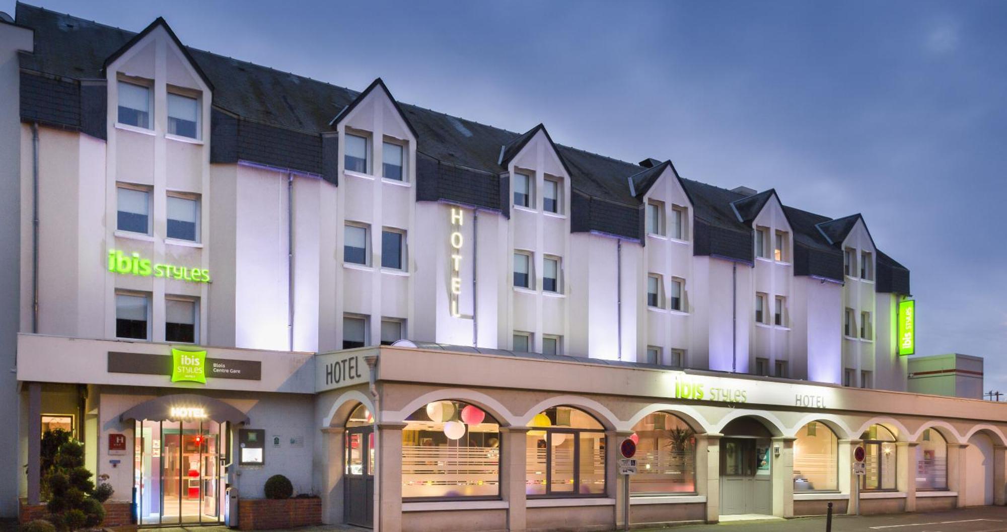 Готель Ibis Styles Blois Centre Gare Екстер'єр фото